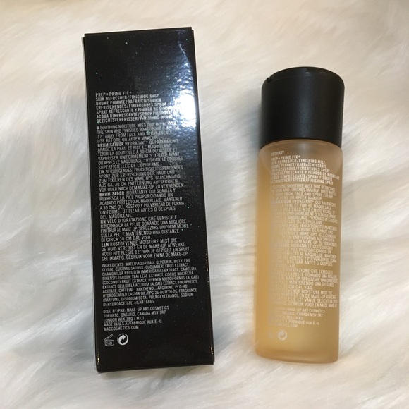 BNIB MAC Prep + Prime Fix+ Coconut Setting Spray - Picture 2 of 2